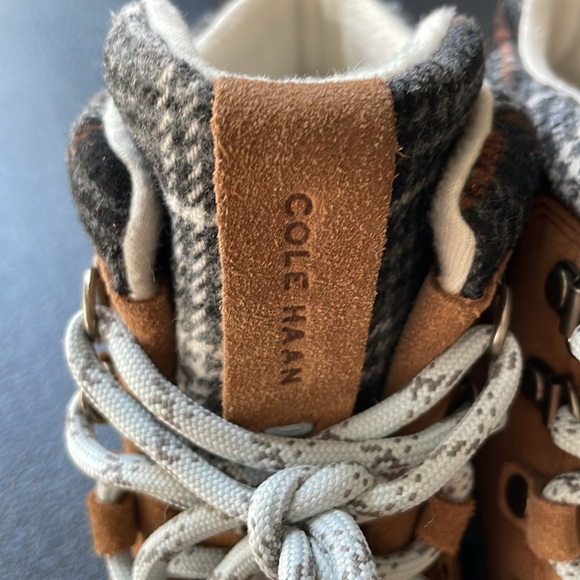 Cole Haan Zerogrand Explorer Gateway Hiker Waterproof Ankle Boot, Women’s 7B - Picture 8 of 8